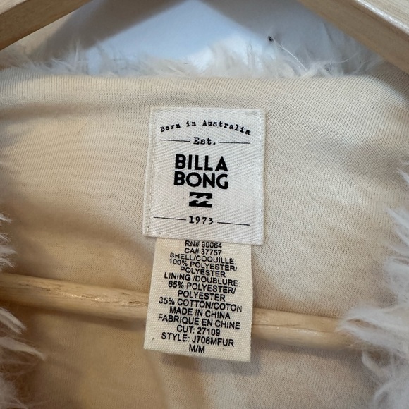 billabong fluffy jacket - Picture 3 of 3